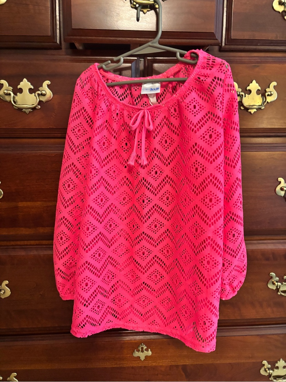 CWD pink beach coverup size 7-8